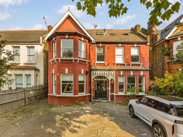 Apartment for rent in London Borough of Brent, Greater London