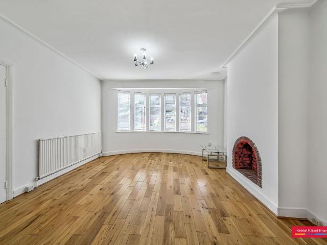 House for rent in West Finchley, Greater London