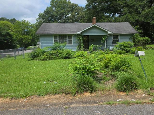 House for sale in Anniston, Alabama
