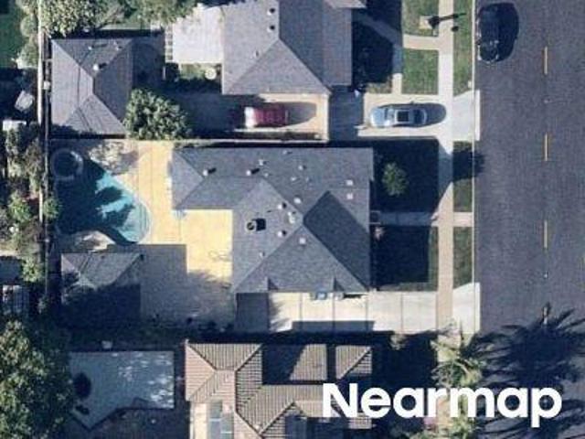 House for sale in Long Beach, California