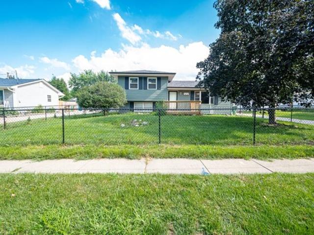 House for sale in Pleasant Hill