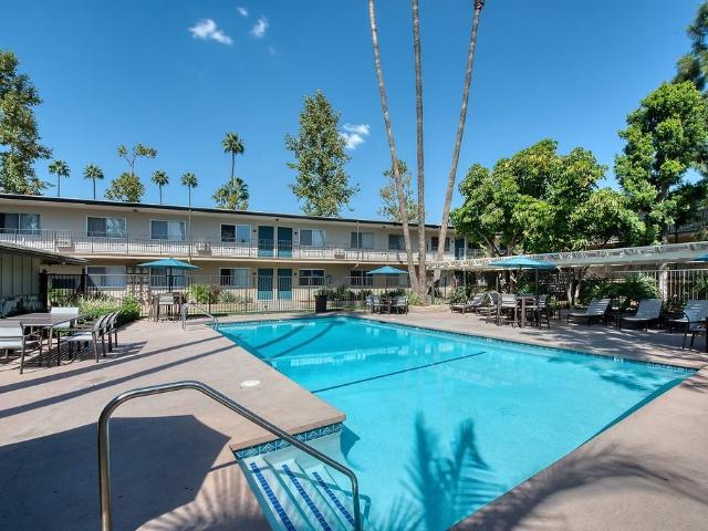 Apartment for rent in Walnut, California