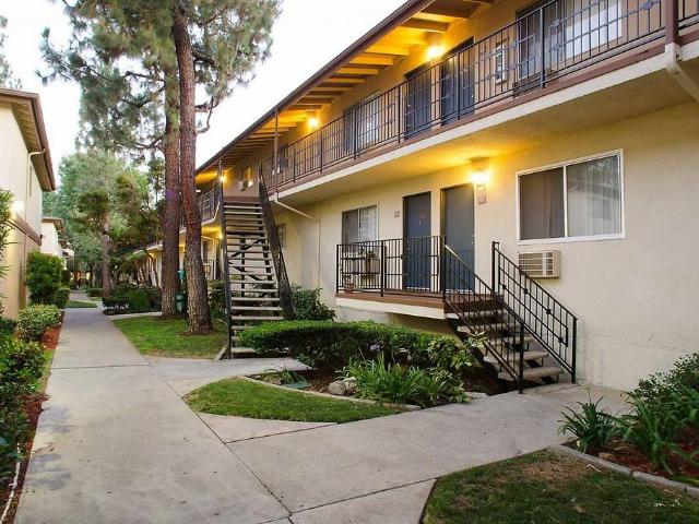 Apartment for rent in Walnut, Irvine