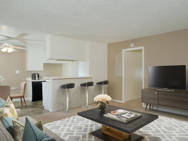 Apartment for rent in Walnut, California
