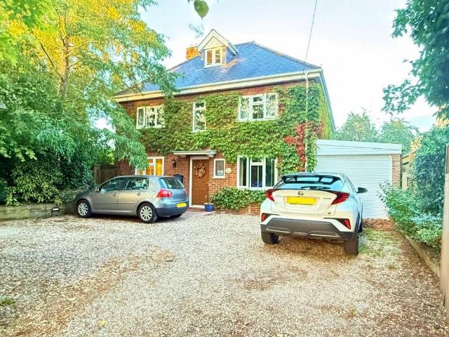 House for rent in Beck Row, West Suffolk