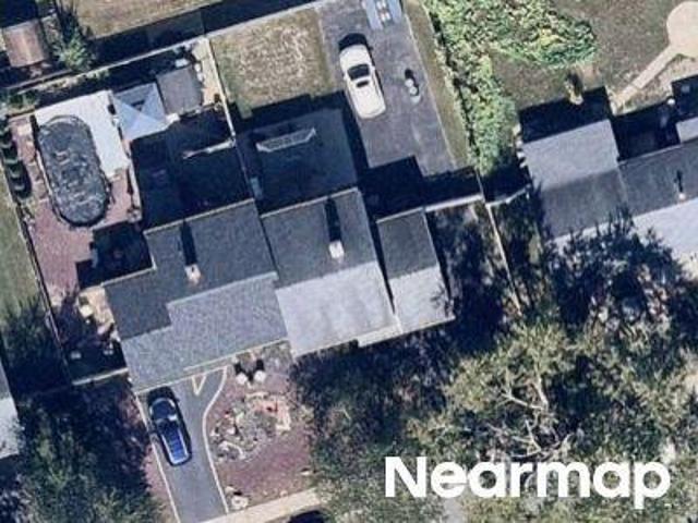 House for sale in Bohemia, New York