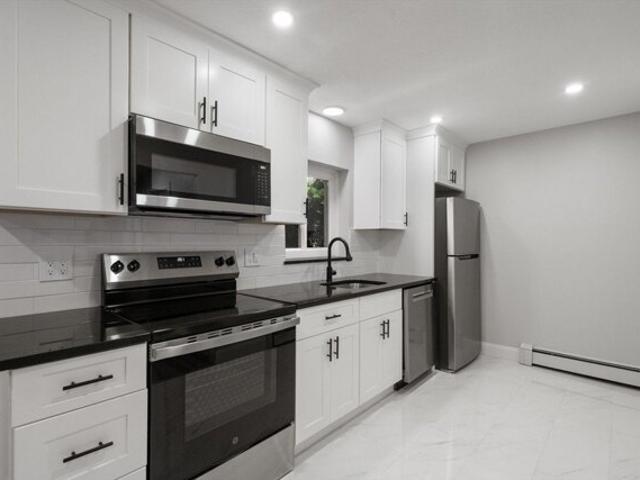 Condo for sale in Auburndale, Massachusetts
