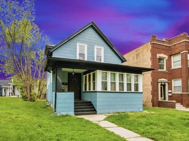 House for sale in Blue Island