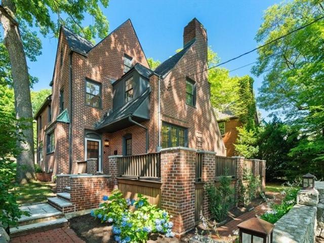 House for sale in Auburndale, Massachusetts