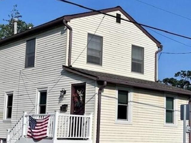 House for sale in Monmouth, New Jersey