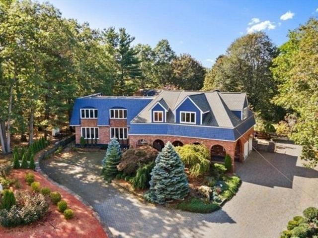 House for sale in Saugus, Massachusetts
