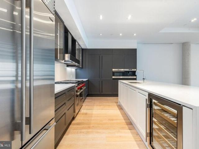 Condo for sale in Philadelphia