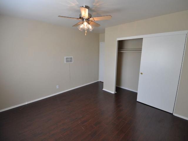 Apartment for rent in Canyon Country, California