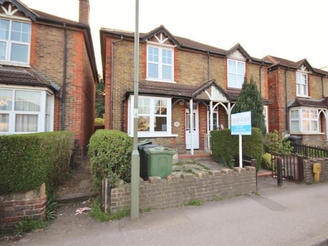 House for rent in Guildford Park, Guildford