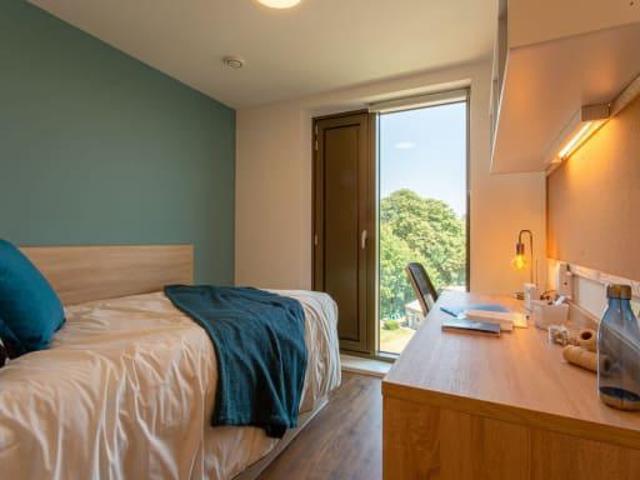 Apartment for rent in Charlotteville, Westborough