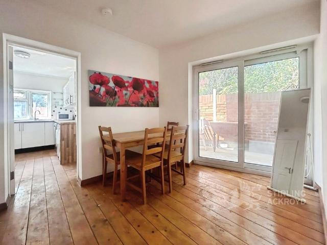 House for rent in Guildford Park, Guildford