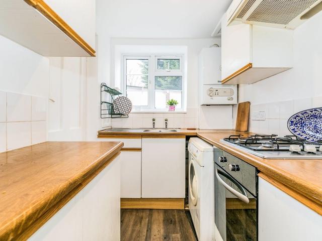 Apartment for rent in South Lambeth, Greater London