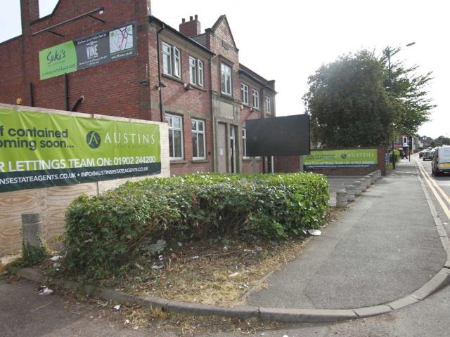 Studio for rent in The Flatts, Darlaston