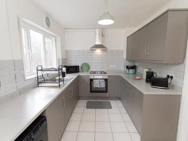 House for rent in The Delves, Walsall