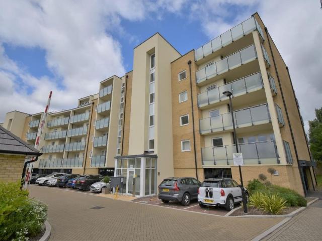 Apartment for rent in London Borough of Hillingdon, Greater London