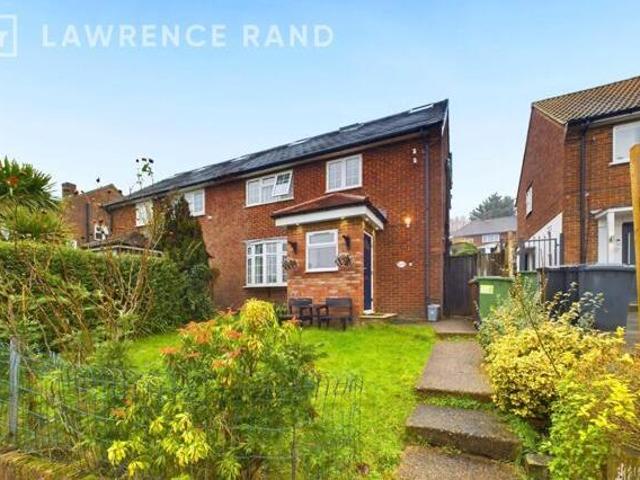 House for sale in Elstree and Borehamwood, Borehamwood
