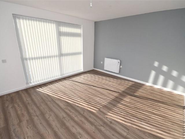 Studio for rent in Egremont, Liscard
