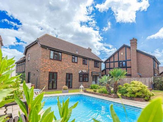 House for sale in Bournemouth, Bournemouth, Christchurch and Poole