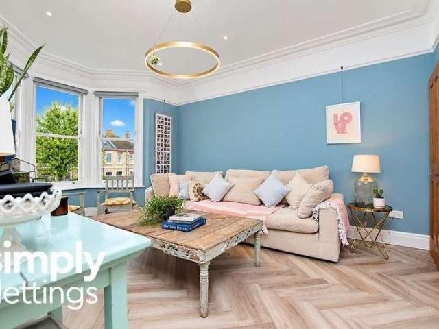 Apartment for rent in Portslade by Sea, Hove