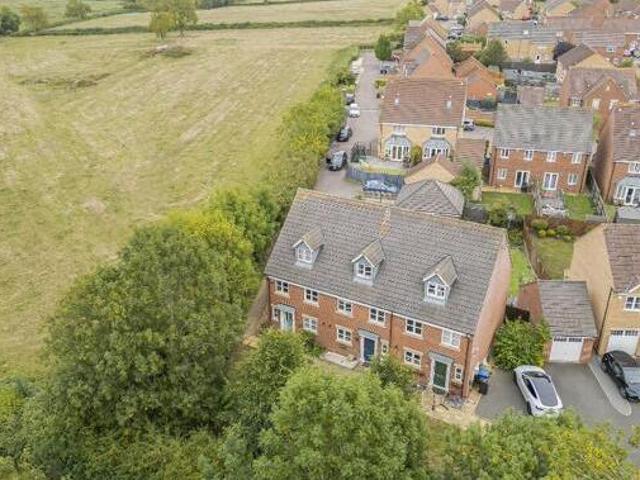 House for sale in Little Ilford, Cat Hill