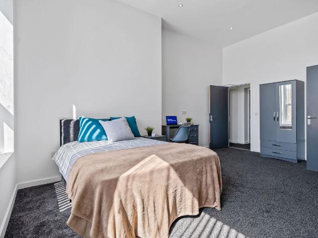 House for rent in Nangreaves, Wales