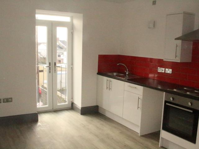 Apartment for rent in Nangreaves, Wales