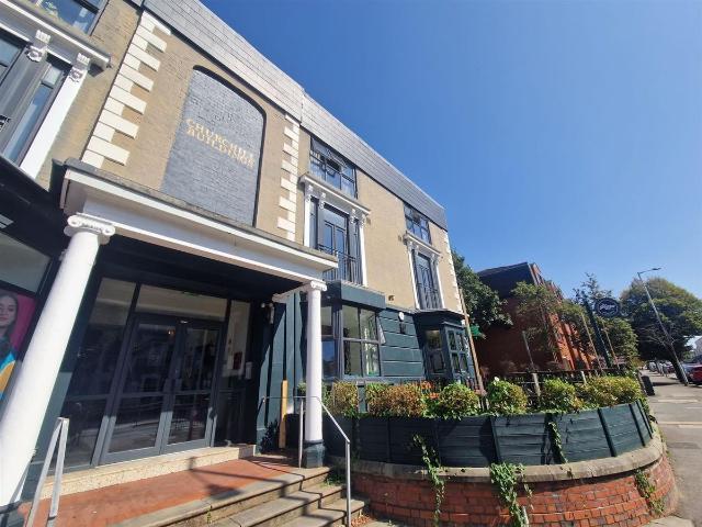 Apartment for rent in Nangreaves, Wales