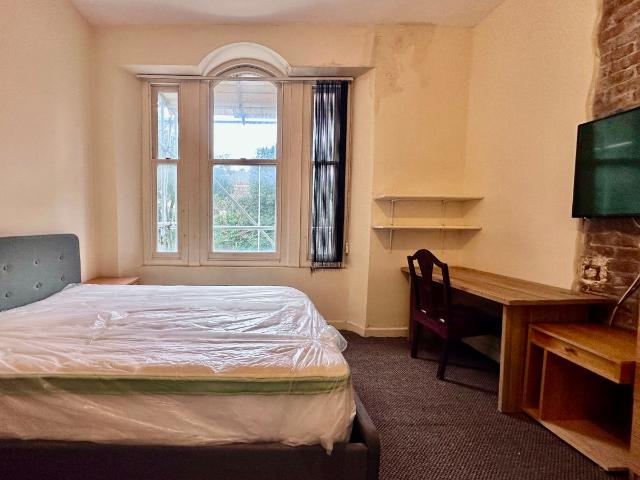 House for rent in Nangreaves, Wales
