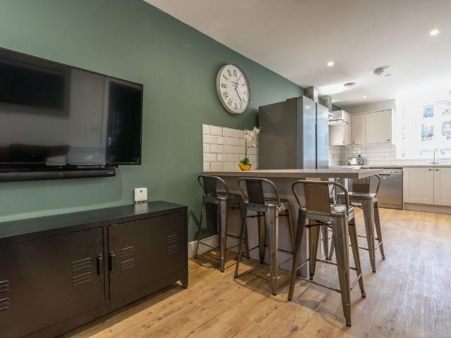 House for rent in Nangreaves, Wales