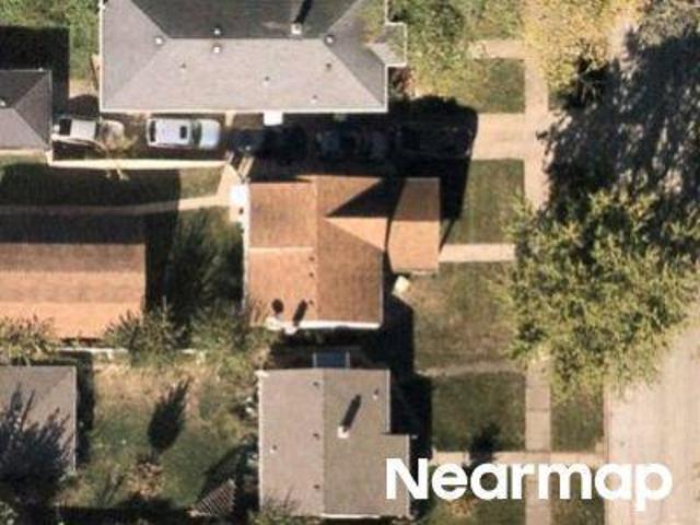 House for sale in Lansing