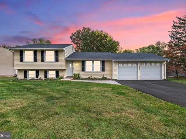 House for sale in Dickerson, Maryland