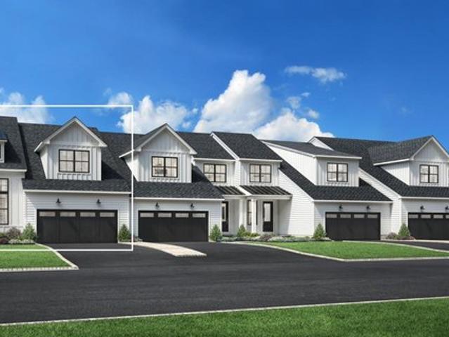 Townhouse for sale in Armonk, New York