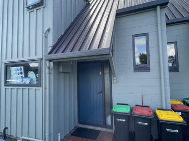 House for rent in Waltham, Linwood-Central-Heathcote Community