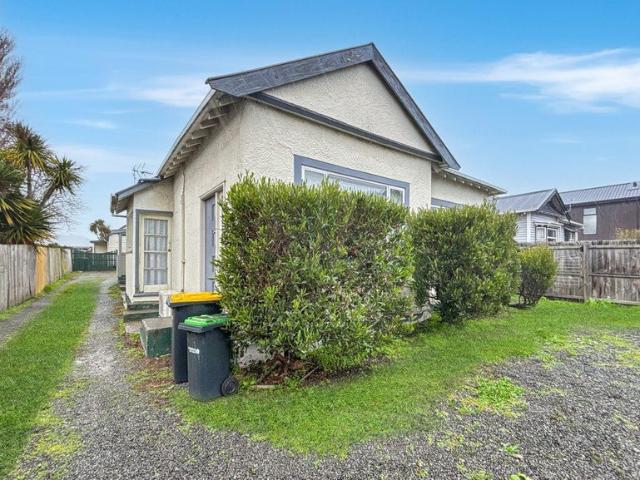 Apartment for rent in Charleston, Linwood-Central-Heathcote Community