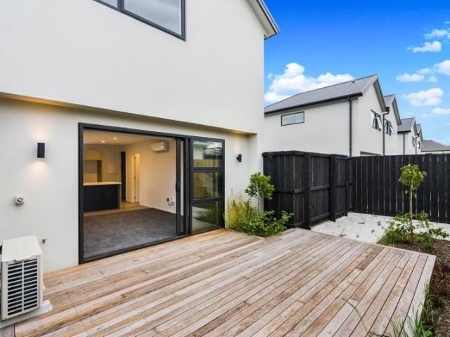 House for rent in Heathcote, Canterbury