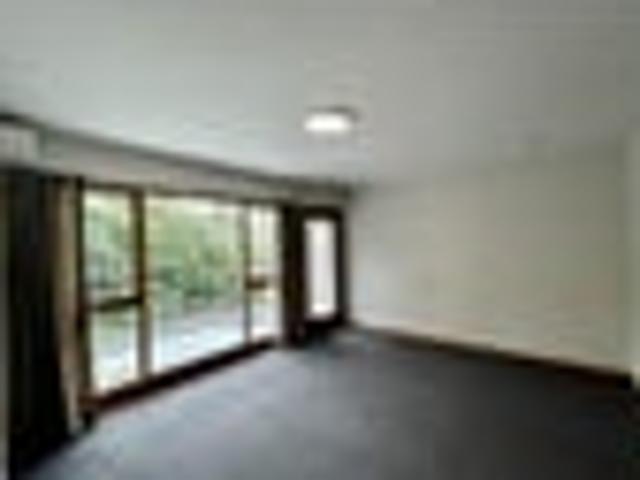 Apartment for rent in Heathcote, Canterbury