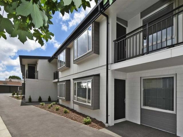 Apartment for rent in Heathcote, Canterbury