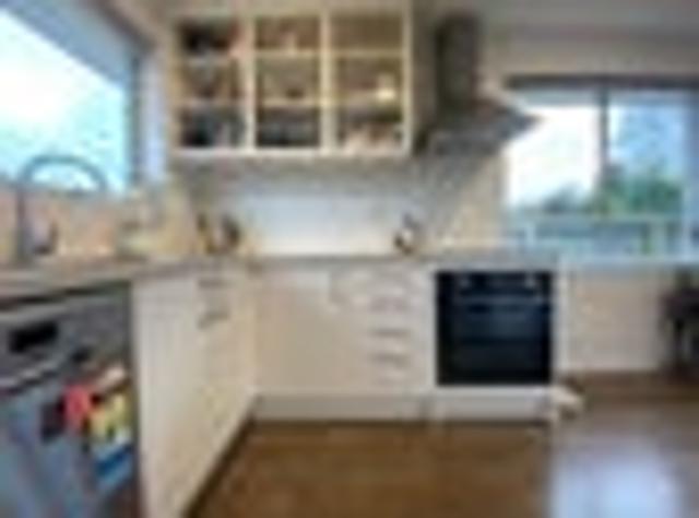 Apartment for rent in Waltham, Linwood-Central-Heathcote Community