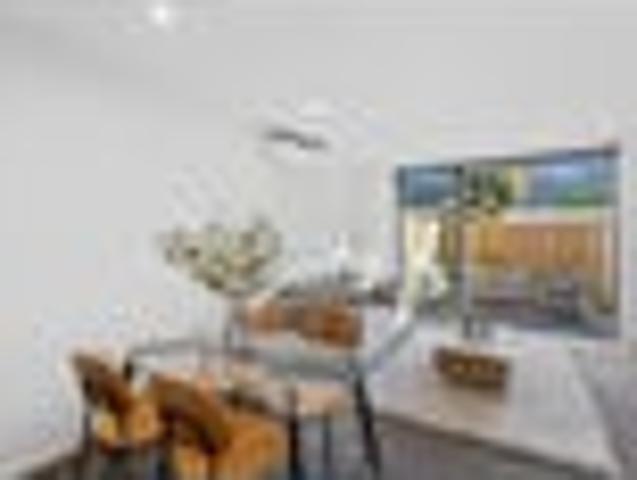 Townhouse for rent in Waltham, Linwood-Central-Heathcote Community
