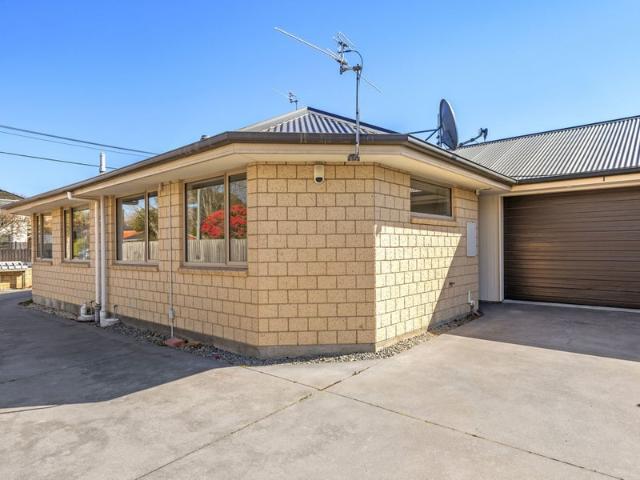House for rent in Heathcote, Canterbury