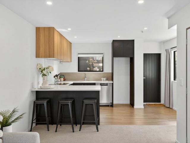 House for rent in Heathcote, Canterbury