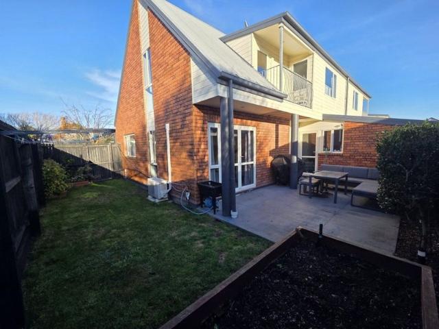 House for rent in Heathcote, Canterbury