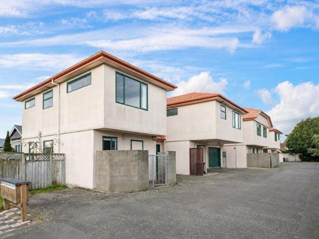 House for rent in Heathcote, Canterbury