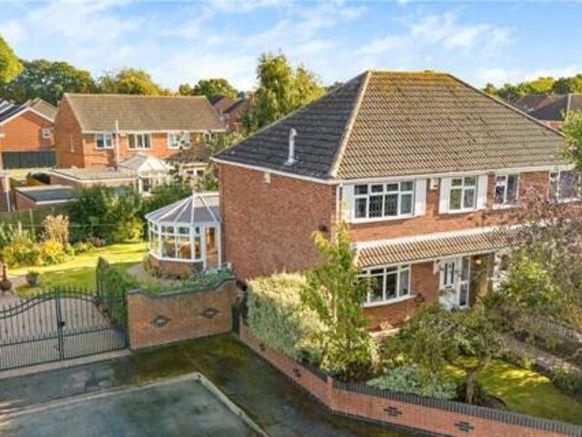 House for sale in Grimsby, North East Lincolnshire