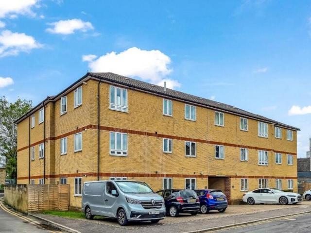 Apartment for rent in Broxbourne, Hertfordshire